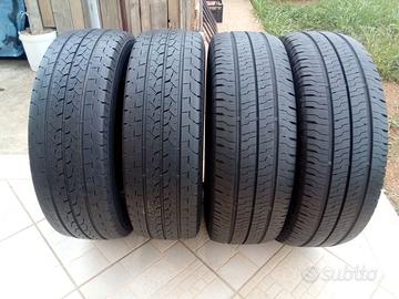 Gomme 215/70/15C