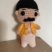 Freddie Mercury a uncinetto