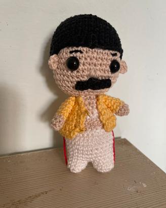 Freddie Mercury a uncinetto