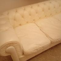 Divano stile Chesterfield 