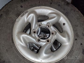 cerchi e ruote da 15 Hyundai galloper 