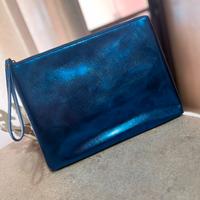 Pochette blu metallizzata Piazza Italia con laccio