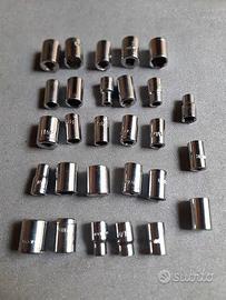 28 ADATTATORI PER INSERTI VARIE MISURE