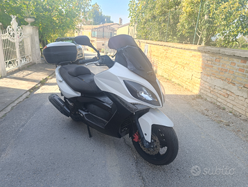 Kymco X-Citing 300 - Scooter