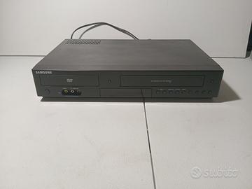 VHS Player Videoregistratore Samsung Combi DVD V68