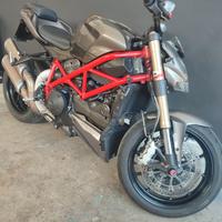 Ducati Streetfighter 848 - 2012