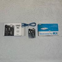 Scheda Arduino e kit accessori