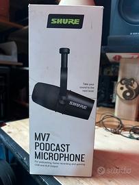 Microfono sure MV7 usb + xlr