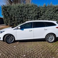 Ford Focus Titanium 2016 1.5 tdci 