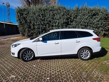 Ford Focus Titanium 2016 1.5 tdci 