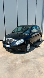 Lancia Ypsilon 1.4 GPL