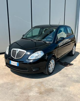 Lancia Ypsilon 1.4 GPL