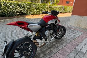 Mv agusta rivale 800 eas abs
