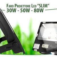 Fari SLIM LED per giardino, campi calcio