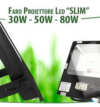 Fari SLIM LED per giardino, campi calcio