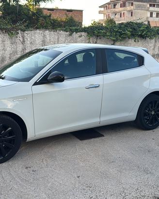 Giulietta alfa romeo 1400 turbo benzina/gpl