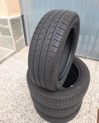 Copertoni estivi yokohama R16