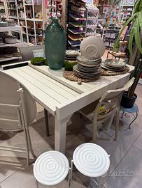Tavolo giardino con seggiole