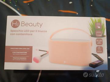 specchio led per il trucco con contenitore