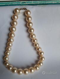 Collana di perle grande