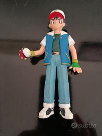 Pupazzo dragon ball con berretto bianco 