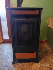 Stufa a pellet ravelli rv80