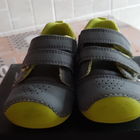 Scarpe bimbo misura 21