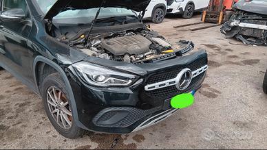 Mercedes GLA 200 d Sinistrata Incidentata