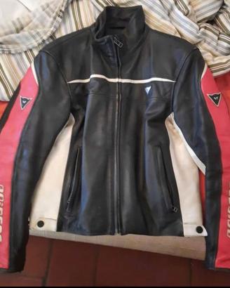 giacca moto taglia 48 150€