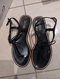 Sandali Pari al Nuovo 