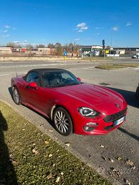 Fiat 124 spider lusso