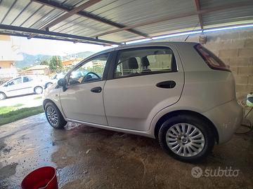 FIAT Punto - 2013