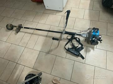 Decespugliatore Kawasaki TD 40