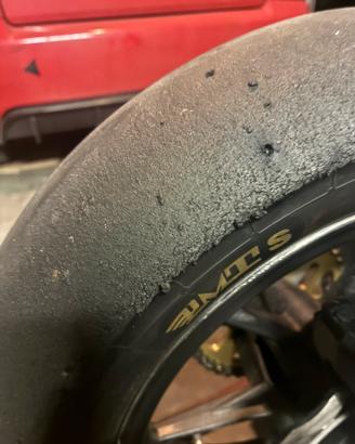 Gomme pmt 12 pollici