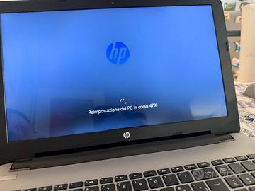 HP 15-af023nl 15,6” – 8GB RAM – HDD 1TB –Radeon R5