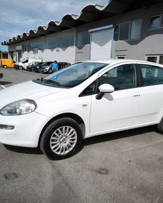 Fiat Punto 1.4 8V 5 porte Natural Power Street