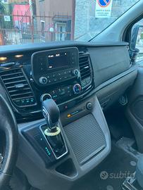 Ford Tourneo Custom -2.0 130 cv-Automatico -