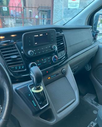 Ford Tourneo Custom -2.0 130 cv-Automatico -