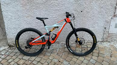 specialized enduro fsr pro carbon usata