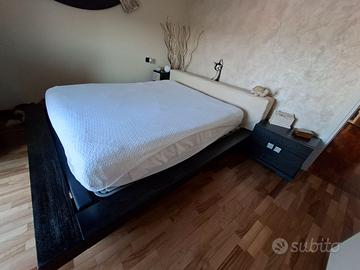 Letto Matrimoniale a Pedana + Comodino in Vero Tea