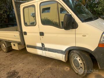 Renault master cassone 3 metri 4 posti