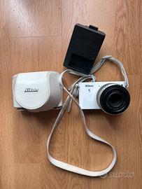 NIKON J 1