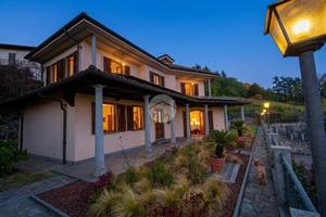 VILLA SINGOLA A SAN MAURO TORINESE