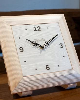 Orologio da parete artigianale in legno