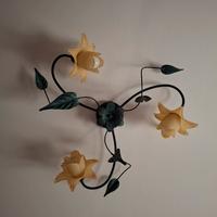 Lampadario in ferro battuto