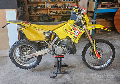 Suzuki rm 250 e 2t valenti 2007