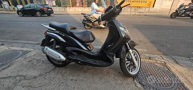 beverly piaggio 250 i.e  nero 2016