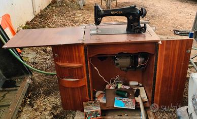 macchina da cucire SINGER