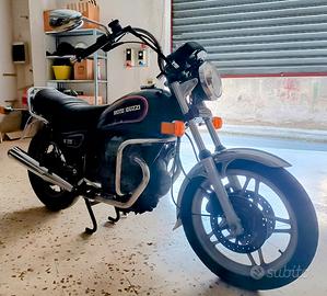 Moto Guzzi V35c