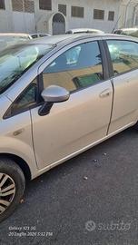 Fiat Punto 1.4 Benzina\GPL(2013)-145.000km NeoPate